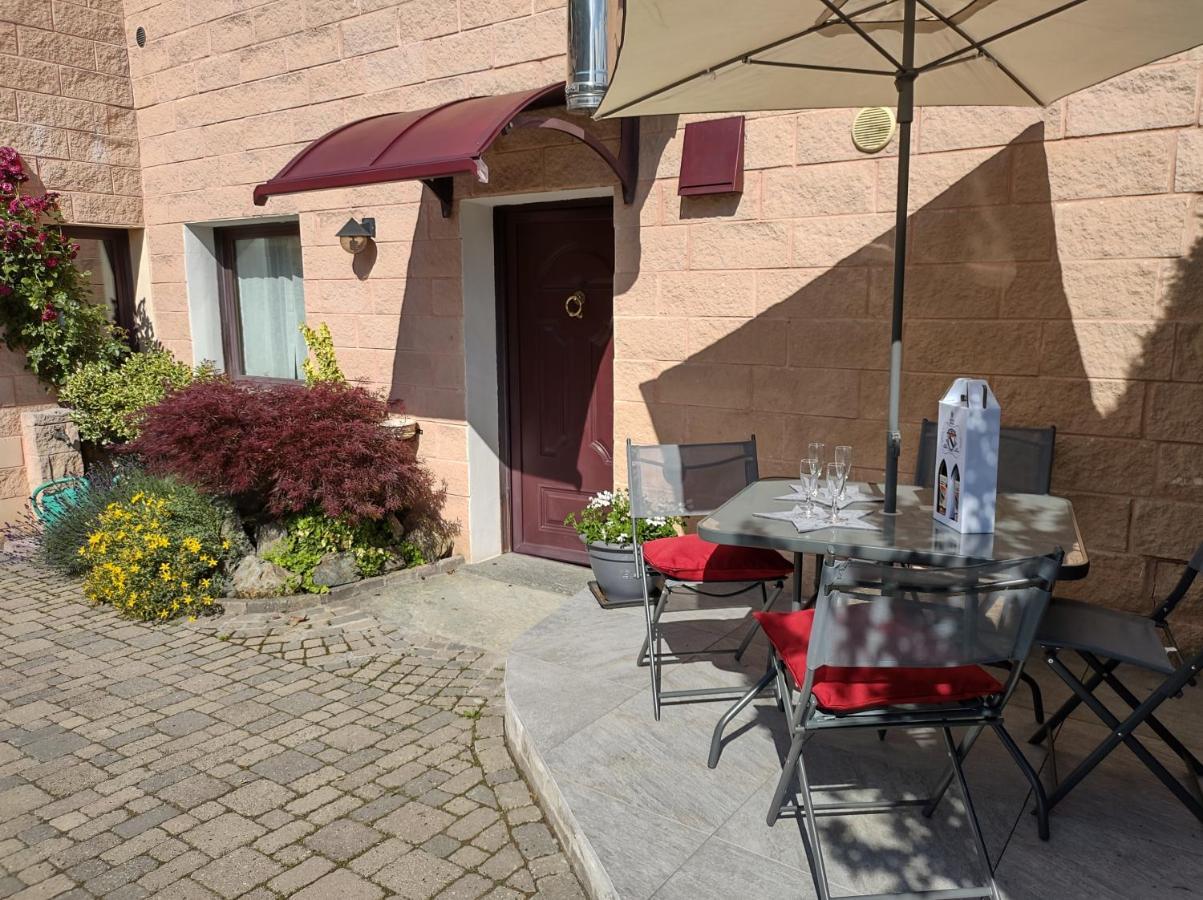 La Maison Rose Aoste Extérieur photo